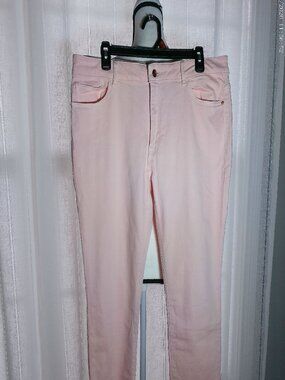 DL1961 Jeams 5 Pocket Stretch Straight Leg Raw Hem Light Peach NWOT 33